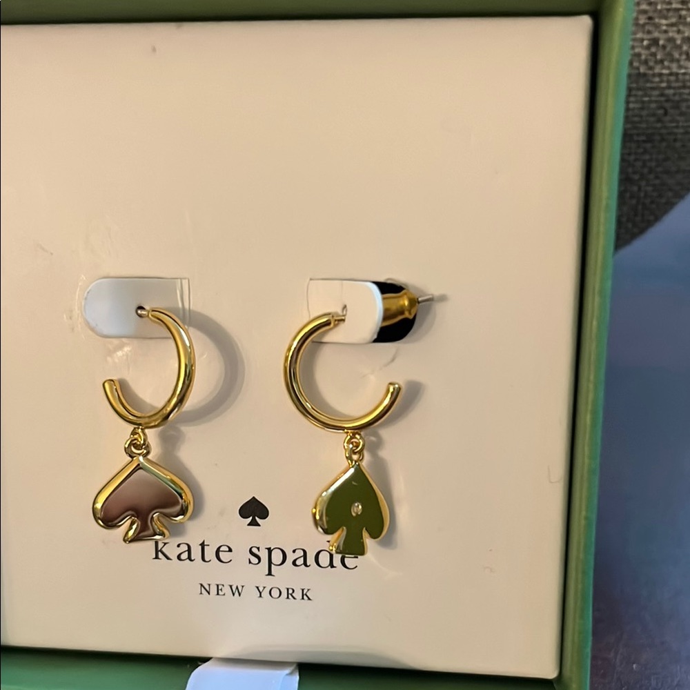 Kate Spade Gold and Brown Spade Earrings are “everyday spade” new